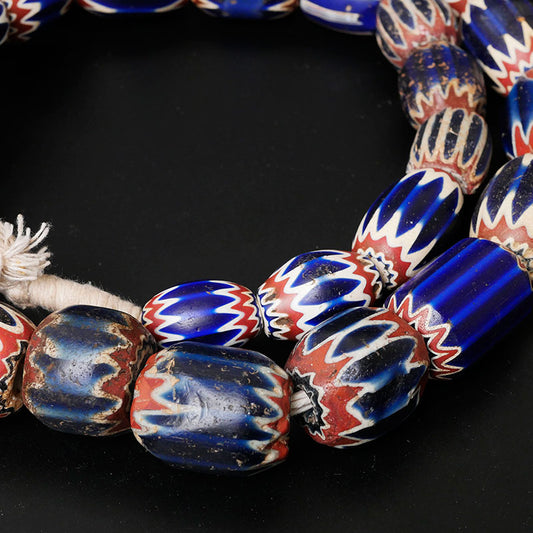 シェブロンビーズストランド