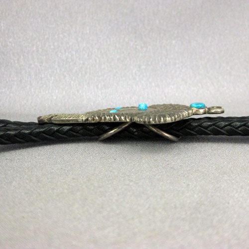 リー・ベゲイのボロネクタイ