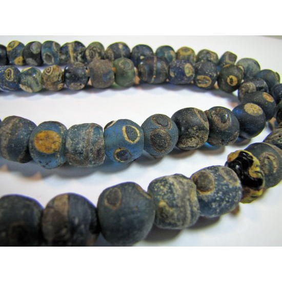 Strand ng Roman Eye Beads