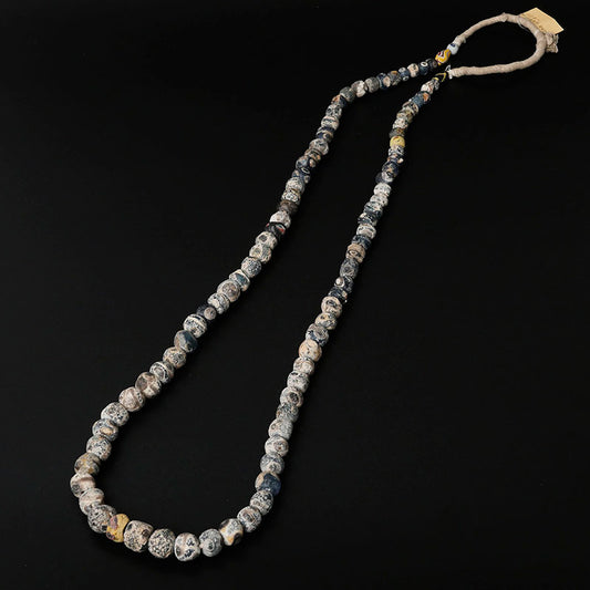 Collier de Perles Romaines