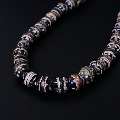 Lattice Pattern Glass Beads Strand