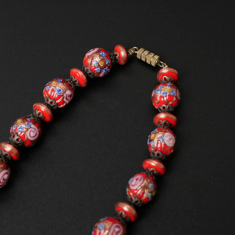 Kuwintas na Victorian Beads