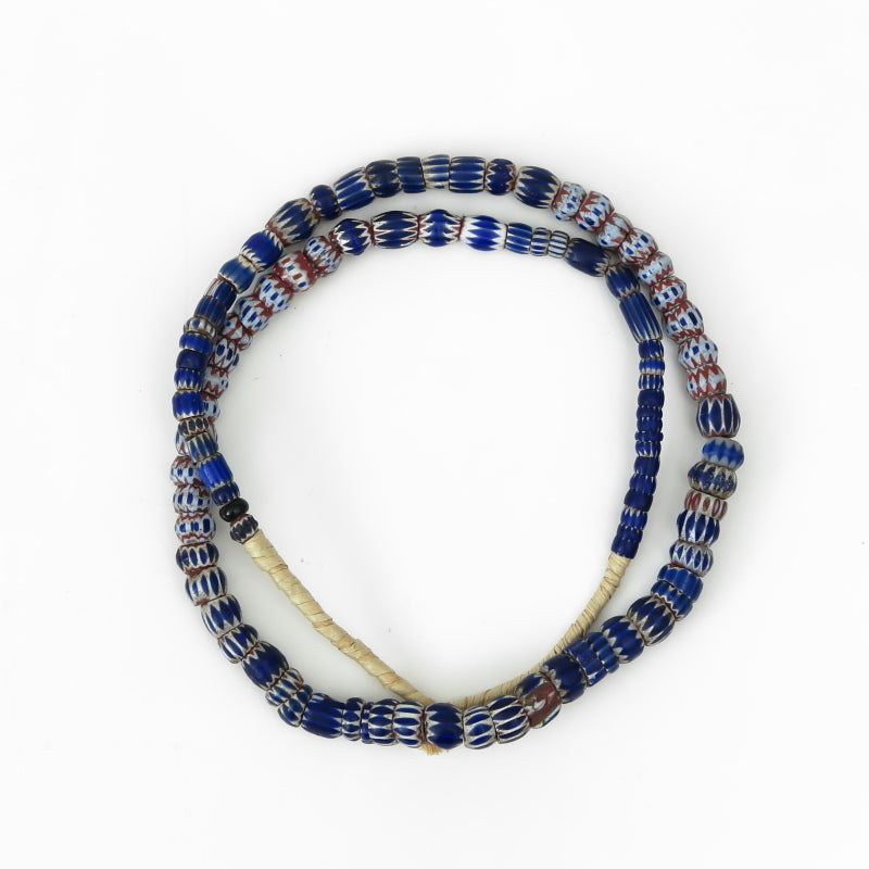 Collier de perles chévron vénitiennes antiques
