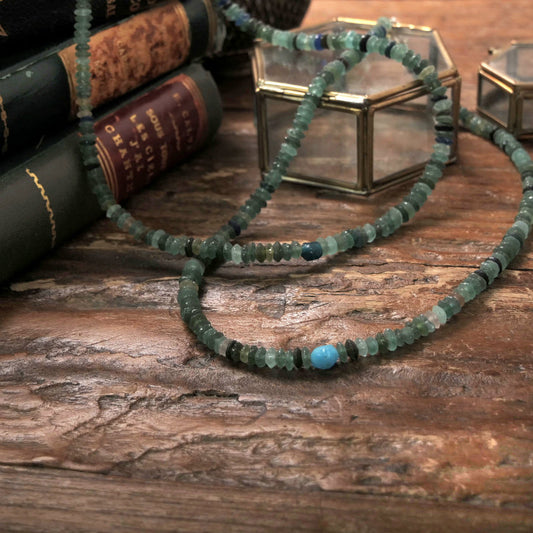 Halskette mit antiken römischen Glasperlen
