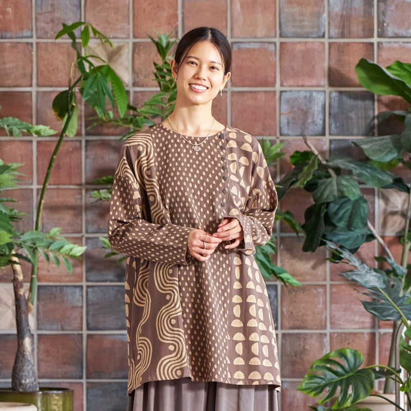 Dab Print Mix Tunic Pullover