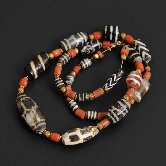 Phum Dzi Beads Strand