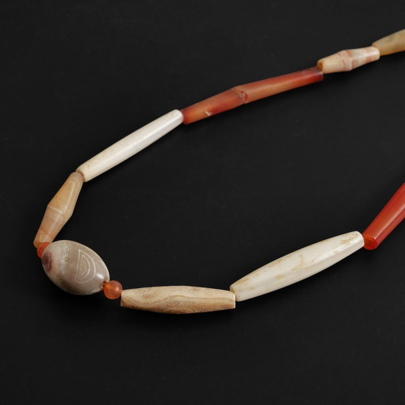 Old Agate Beads Strand