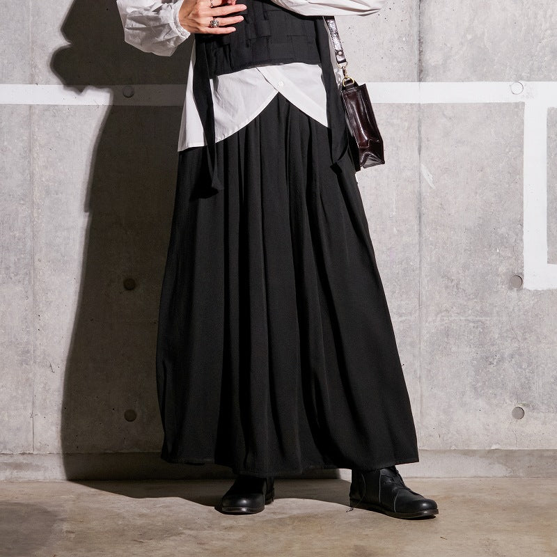 Rayon Twill Tuck Balloon Skirt