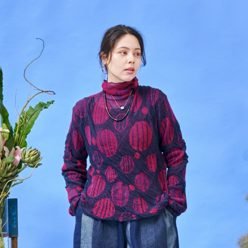 Dot Pattern High Neck Pullover