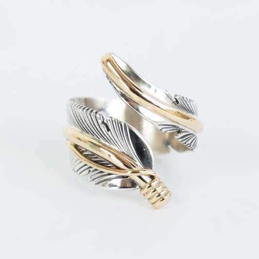 Feather Adjustable Ring ni Harvey Mace