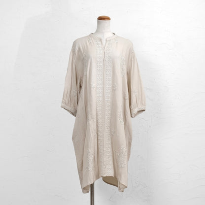 Linen-Blend Lucknow Embroidery Long Blouse N