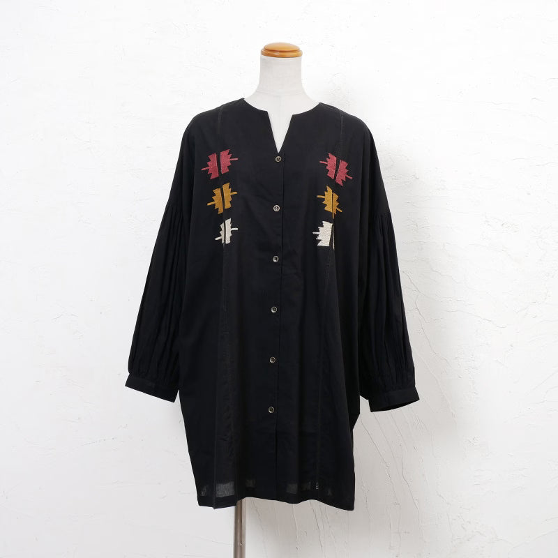 Cotton Crown Embroidery Blouse