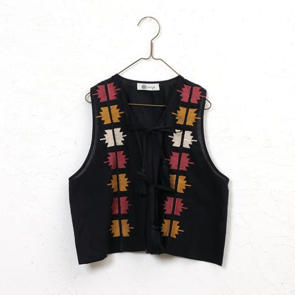 Cotton Crown Embroidery Vest