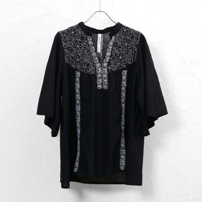 Lucknow Embroidery Tunic Pullover