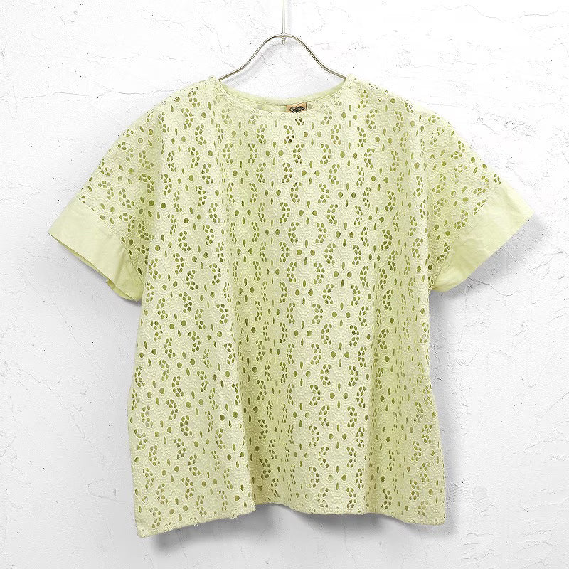 Lace Fabric Pullover