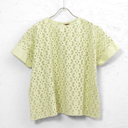 Lace Fabric Pullover