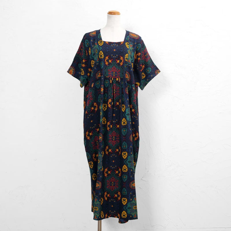 Rayon Volume Dress with Gathered Switch