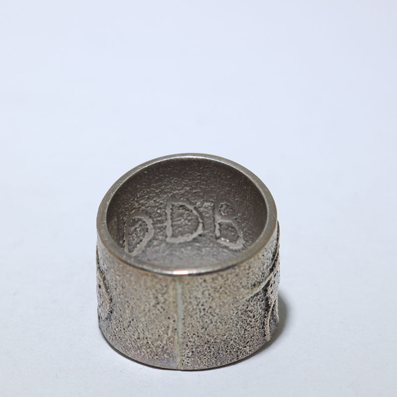 داریل ڈین بیگے کی چاندی کی انگوٹھی سائز 8