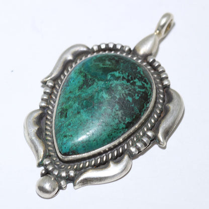 Pendentif en malachite par Eddison Smith