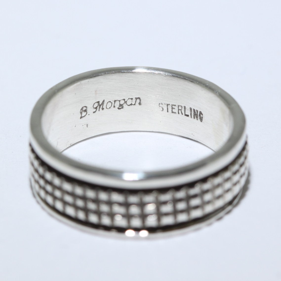 Nhẫn Bạc của Bruce Morgan