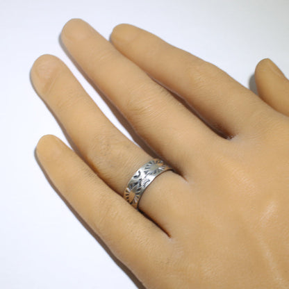 Silver Ring ni Kinsley Natoni- 7.5