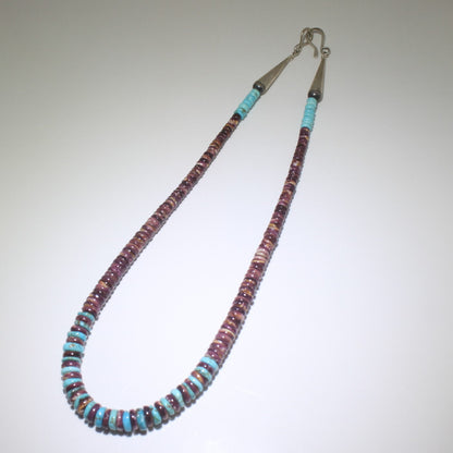 Ожерелье с фиолетовыми колючками и бирюзой