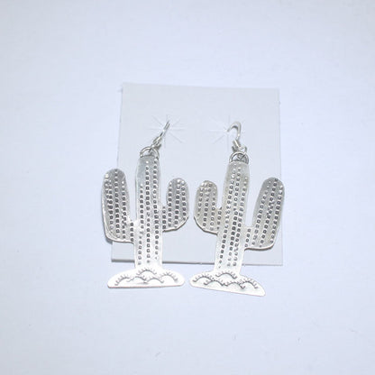 Boucles d'oreilles cactus en argent par les Navajos