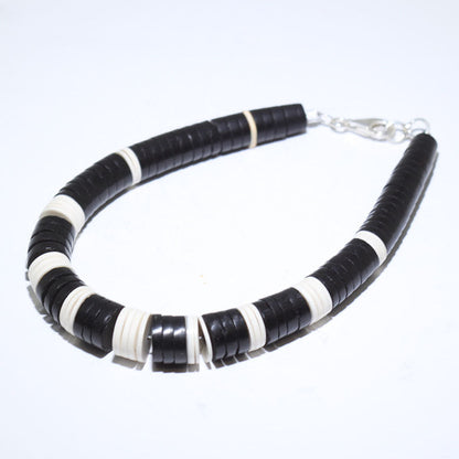 卡尔文·洛瓦托设计的9寸黑色海希珠手链