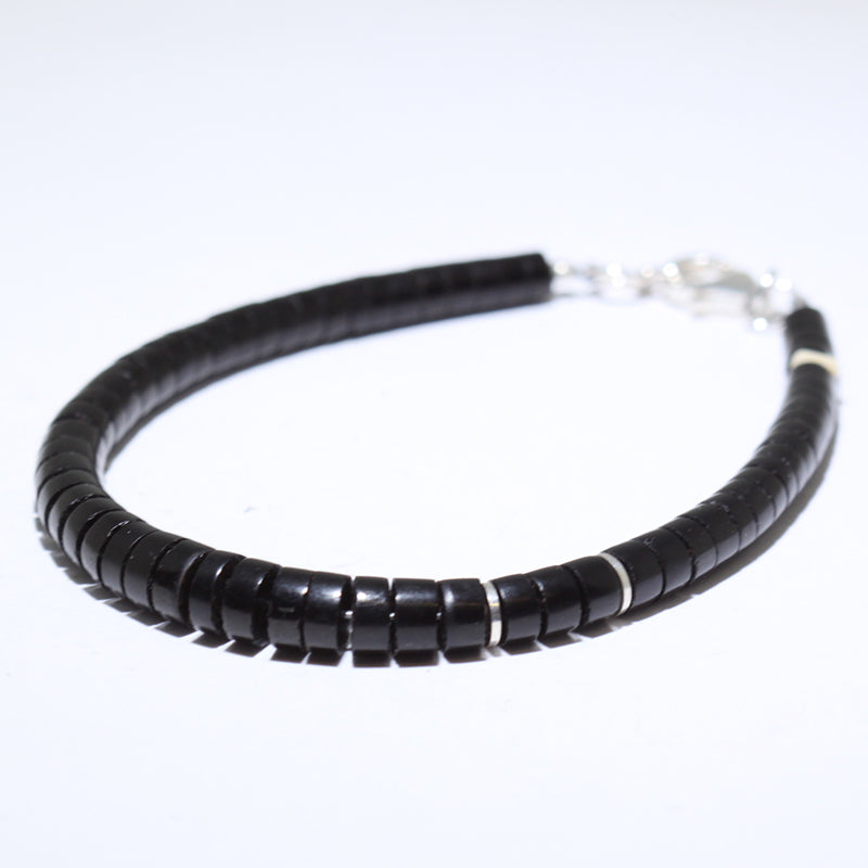 Bracelet Heishi Noir par Calvin Lovato 21,5 cm