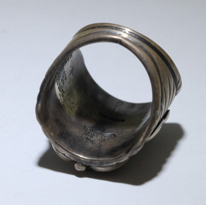 Handgestempelter Ring von Delbert Gordon Größe 12