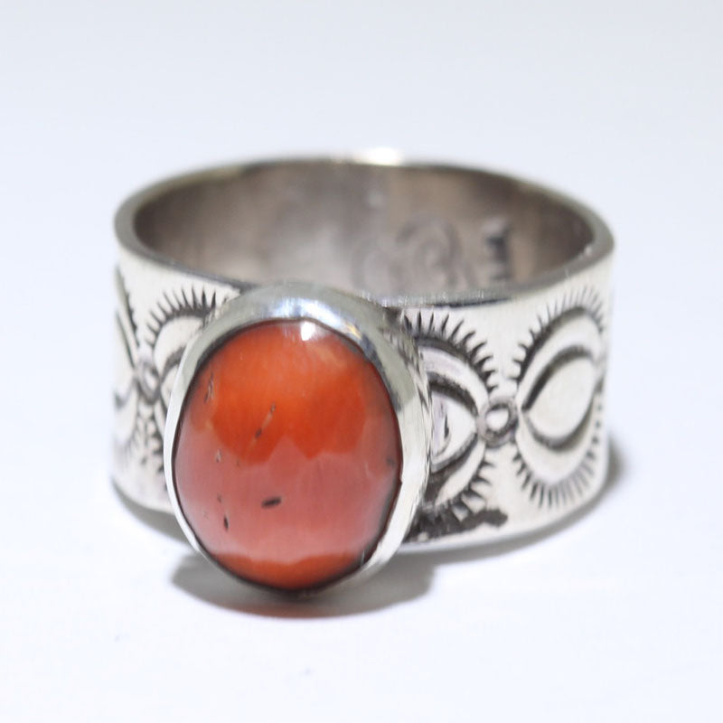 Anillo de Coral por Arnold Goodluck - 6.5