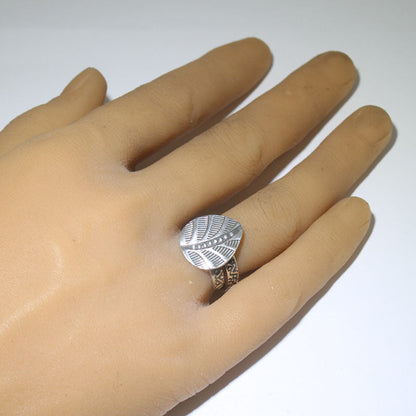 Leaf Ring ni Steve Yellowhorse- 8