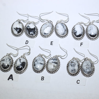 Boucles d'oreilles White Buffalo par Reva Goodluck