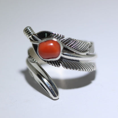 哈維·梅斯設計的羽毛可調戒指
