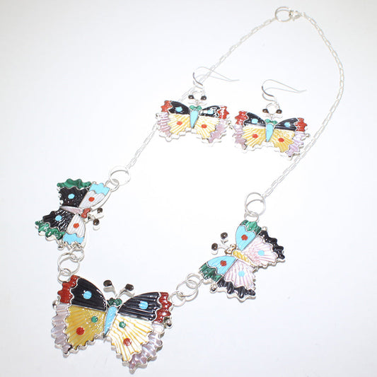 Schmetterlings-Halskettenset von Tamara Pinto