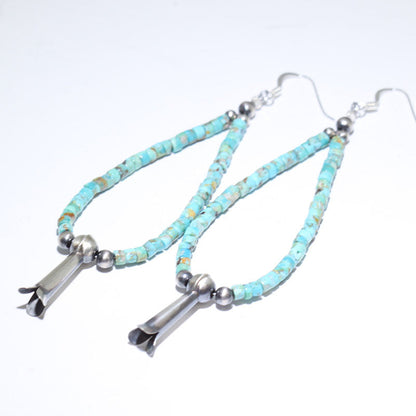 Boucles d'oreilles en perles turquoise par Navajo