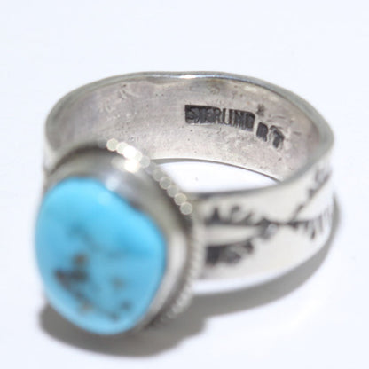羅賓·佐西的莫倫西戒指- 8.5