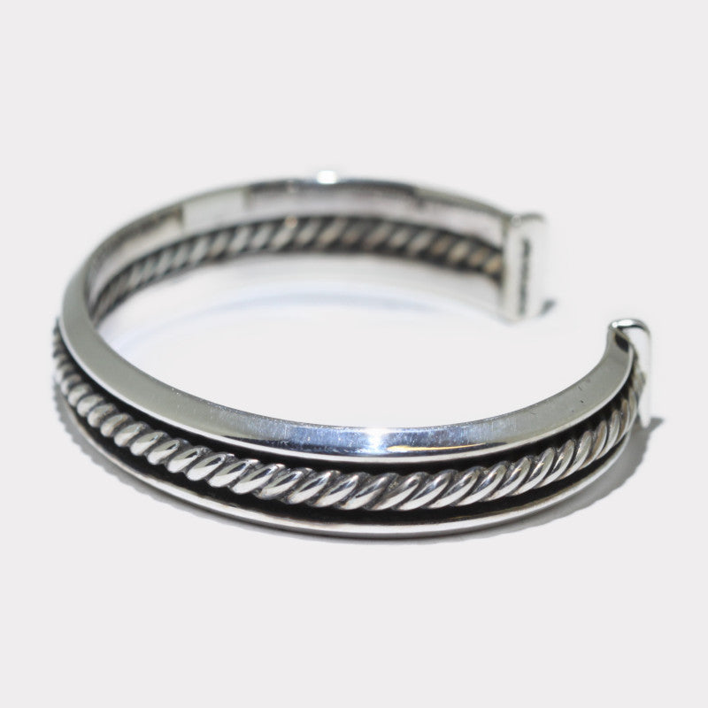 Silberarmband von Steve Arviso