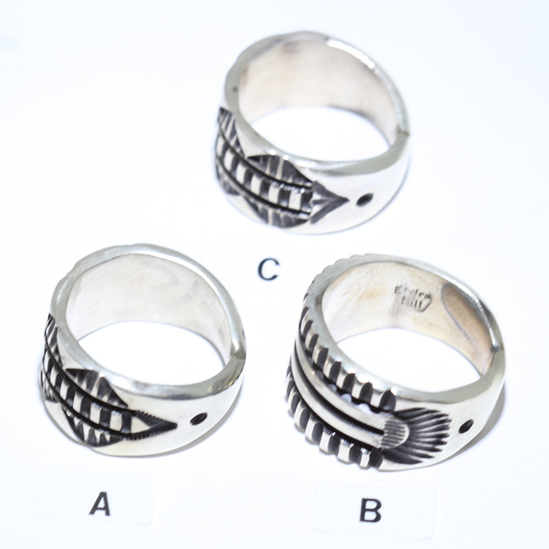 Bague en argent par Elvina Bill