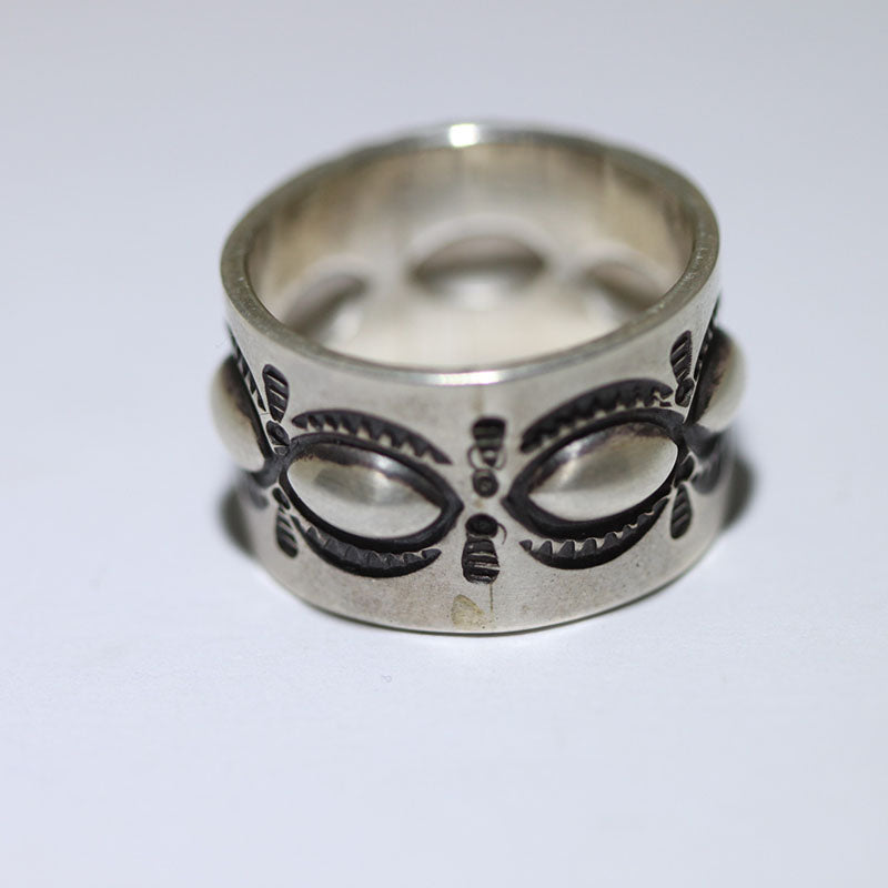 威尔逊·吉姆设计的雕刻戒指，尺寸7.5