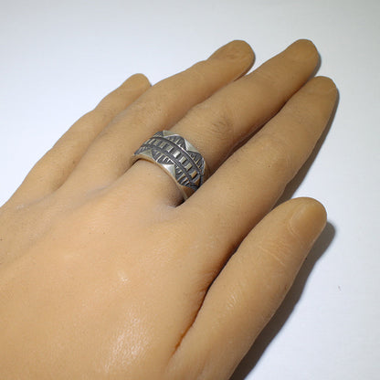 Bague en argent par Elvina Bill