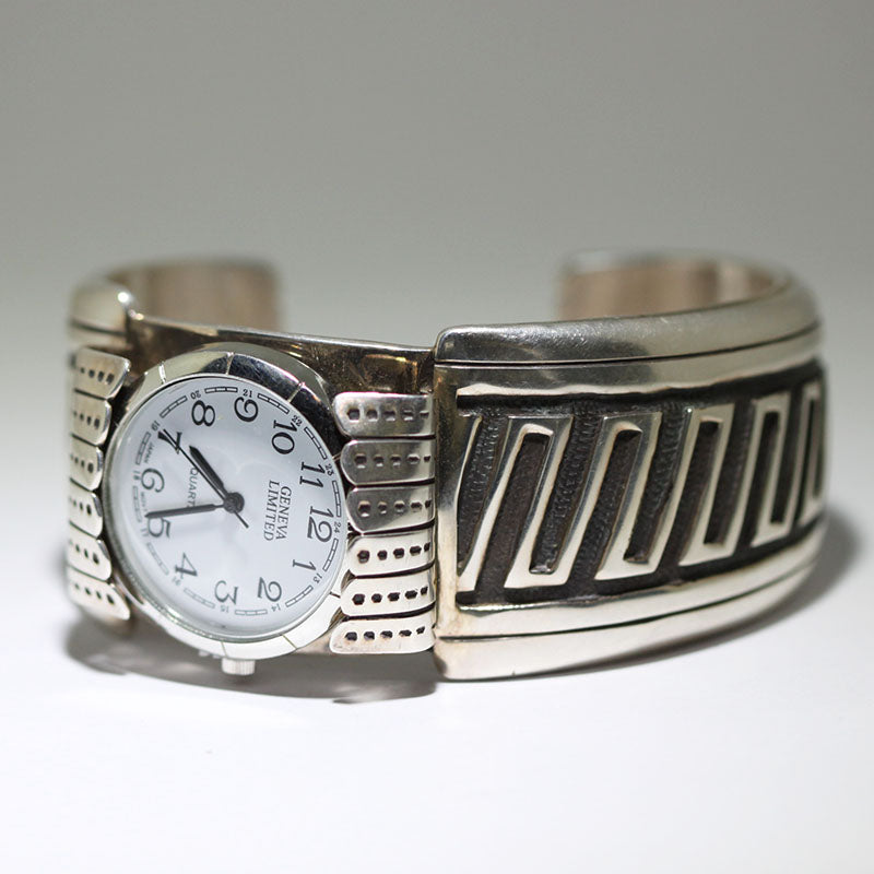 丹·杰克逊手表手链，长度超过6.5英寸