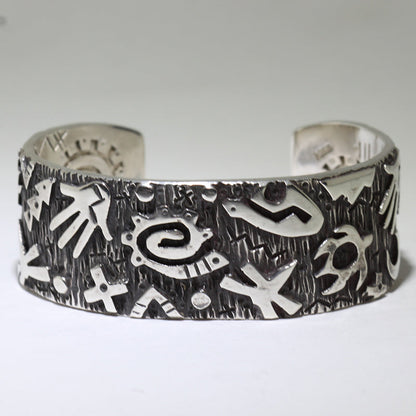 Bracelet Petroglyphes par Kee Yazzie 5-1/2"