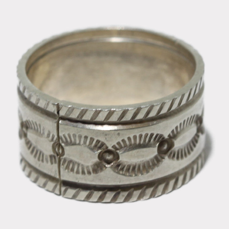 Stamp Ring ni Herman Smith Jr sukat 9.5