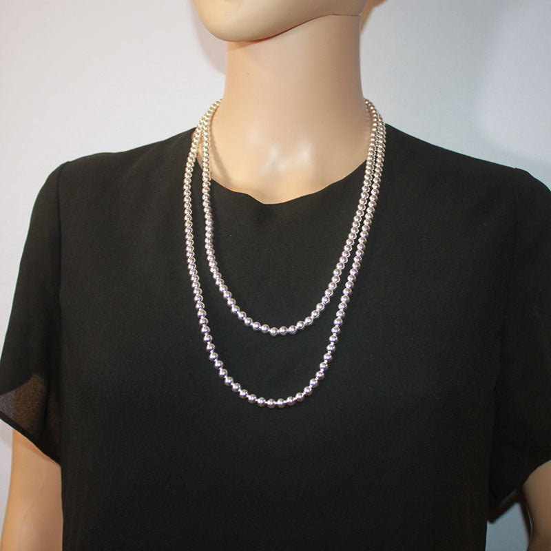 Navajo Pearl Necklace by Reva Goodluck