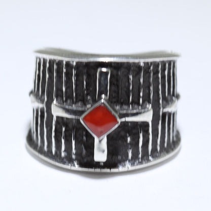 Anillo de Coral por Aaron Anderson - Talla 8.5