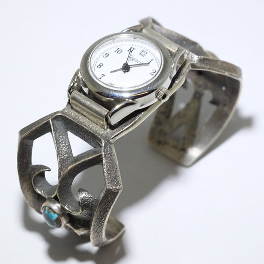 Bracelet-montre par Aaron Anderson