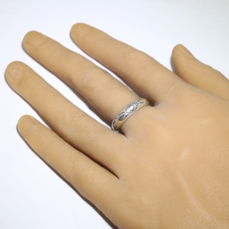 Bague en argent par Arnold Goodluck - Taille 10.5