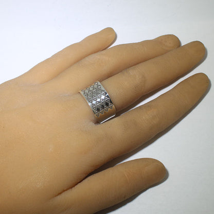 諾伯特·佩什拉凱設計的銀戒指 - 10.5號
