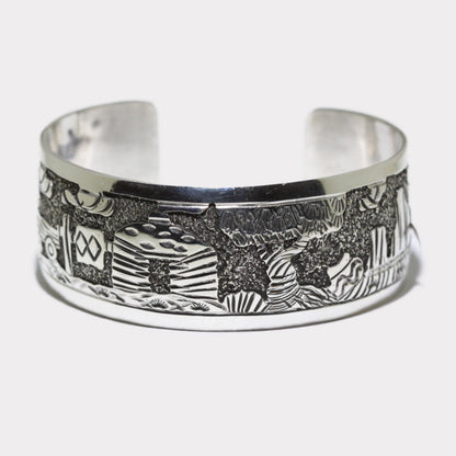 Silberarmband mit Stempel von den Navajo